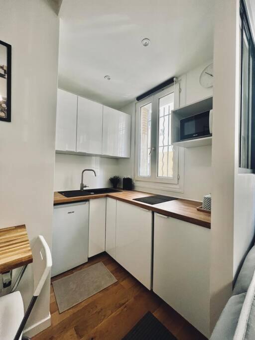 Tres Beau Studio Refait A Neuf 2 Apartment Saint-Ouen  Exterior foto