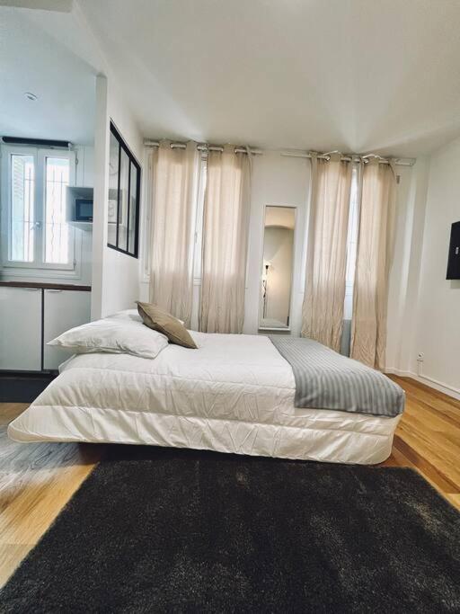 Tres Beau Studio Refait A Neuf 2 Apartment Saint-Ouen  Exterior foto